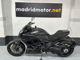 DUCATI DIAVEL CARBON