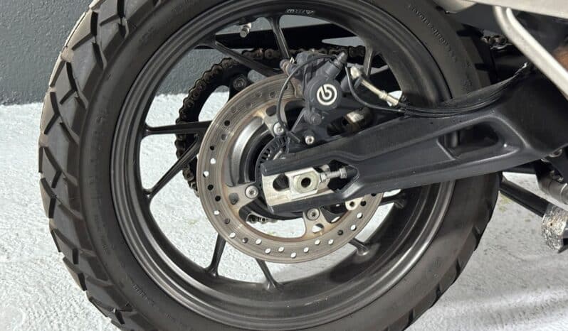 TRIUMPH TIGER 900 GT PRO