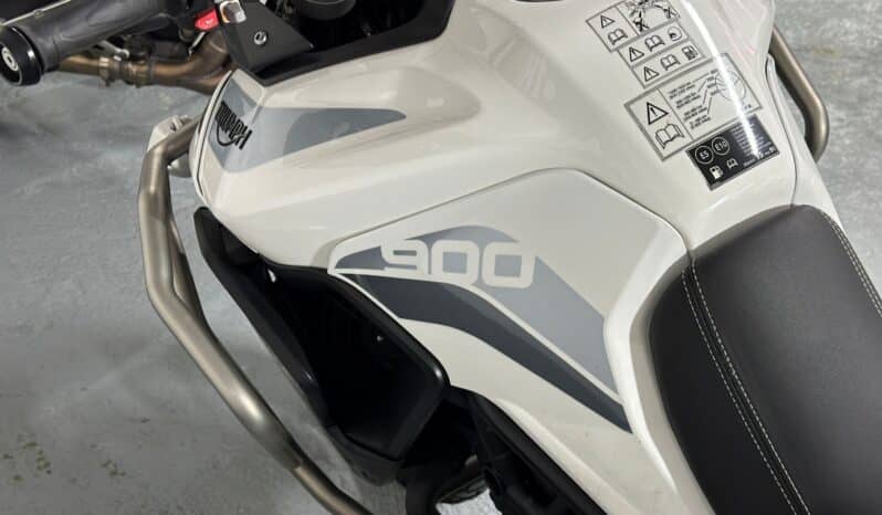 TRIUMPH TIGER 900 GT PRO