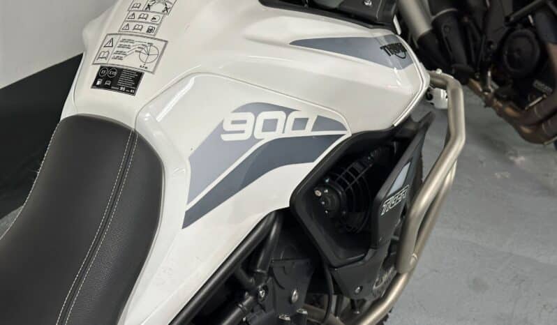 TRIUMPH TIGER 900 GT PRO