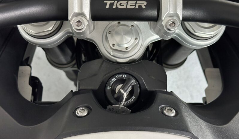 TRIUMPH TIGER 900 GT PRO