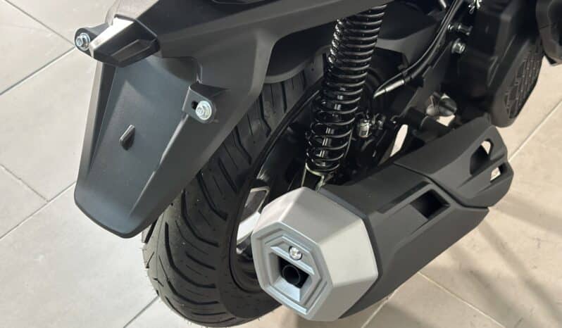 VOGE SR1 125