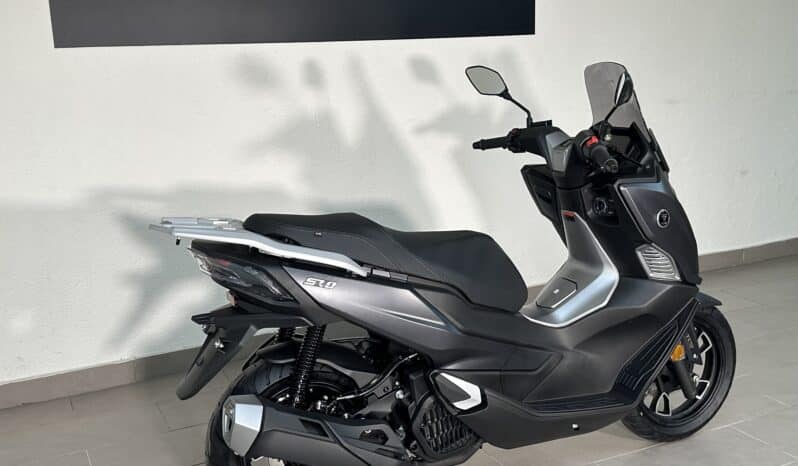 VOGE SR1 125