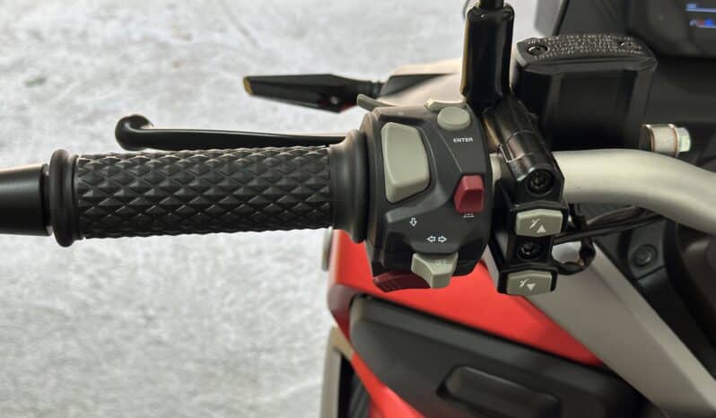 VOGE SR1 125 ADV