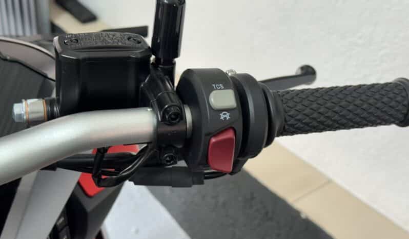 VOGE SR1 125 ADV