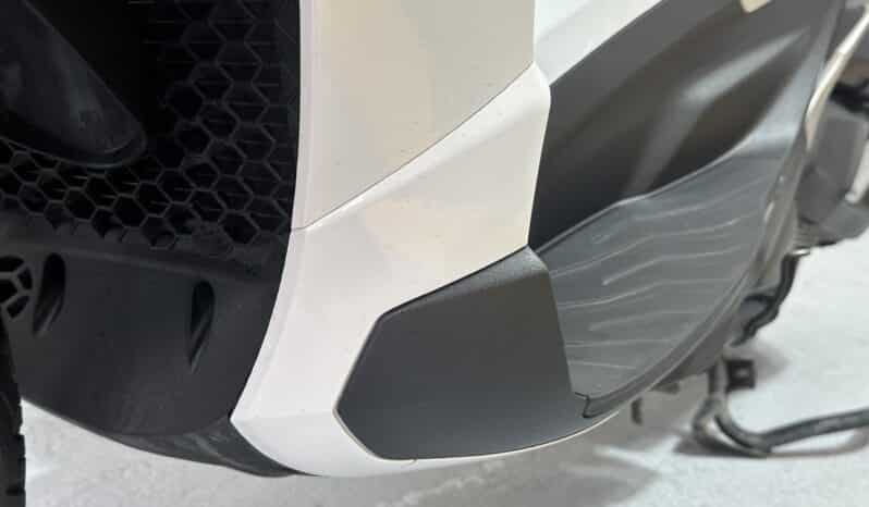 PIAGGIO BEVERLY 300 HPE