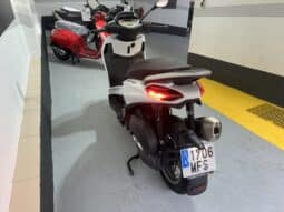PIAGGIO BEVERLY 300 HPE