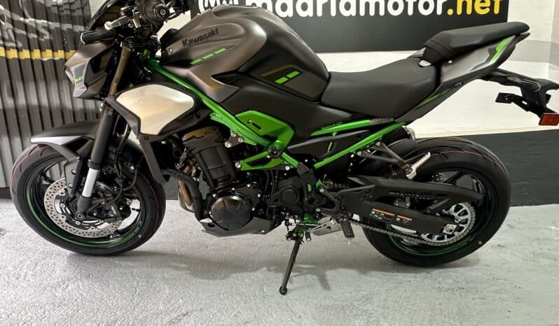 KAWASAKI Z 900 2025