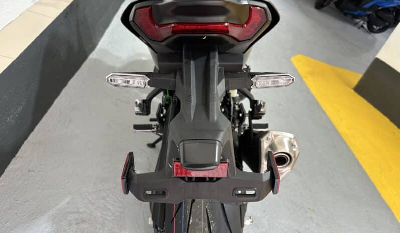 KAWASAKI Z 900 2025