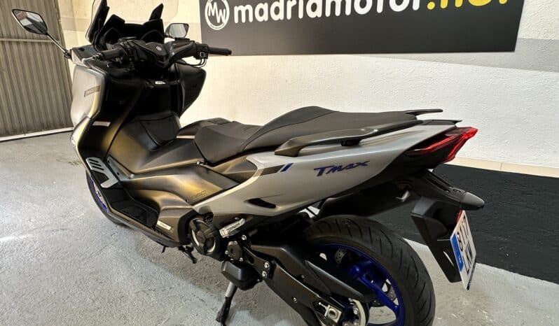 YAMAHA T-MAX 560 ABS