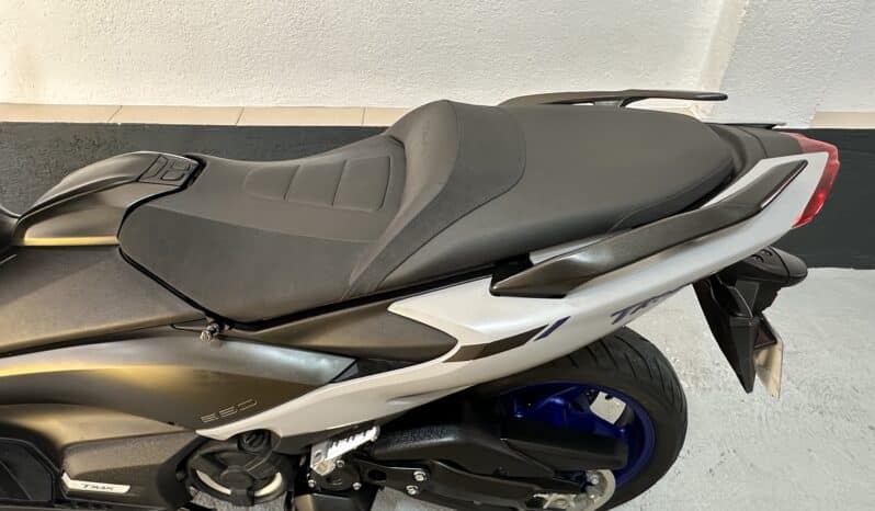 YAMAHA T-MAX 560 ABS