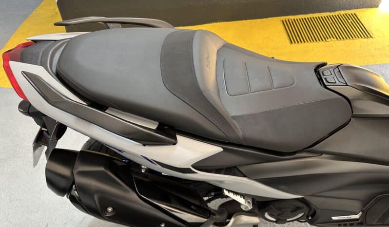 YAMAHA T-MAX 560 ABS