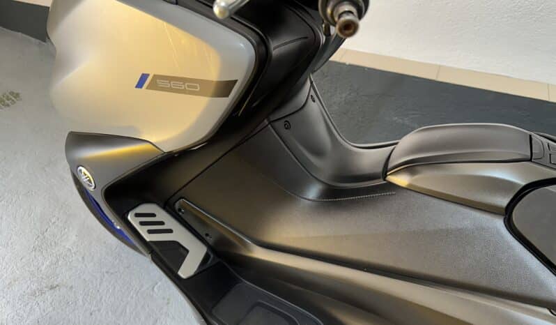 YAMAHA T-MAX 560 ABS