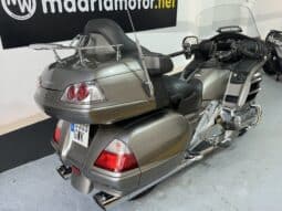 HONDA GL 1800 GOLDWING