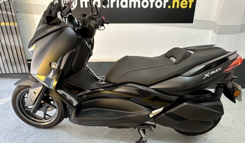 YAMAHA XMAX 300 TECH MAX