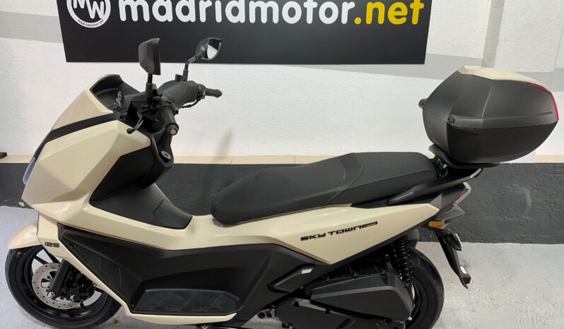 KYMCO SKY TOWN 125