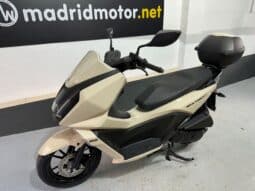 KYMCO SKY TOWN 125