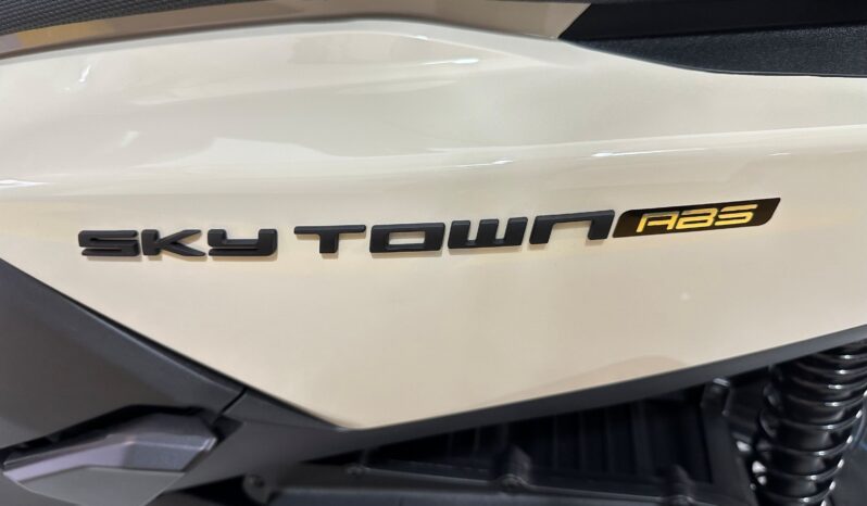 KYMCO SKY TOWN 125