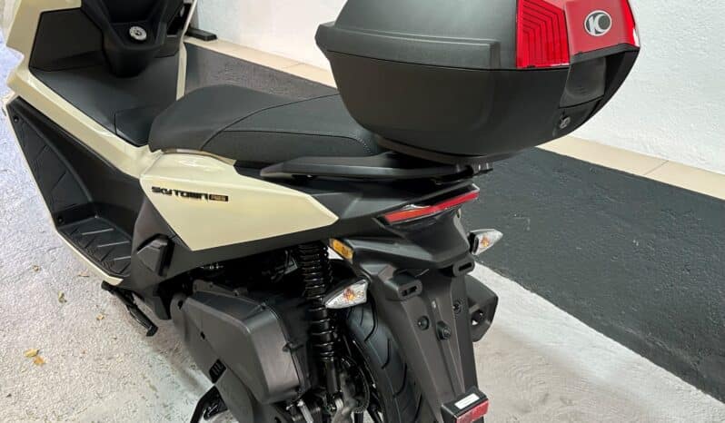 KYMCO SKY TOWN 125