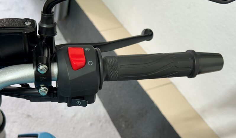 VOGE 125 R