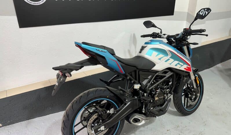 VOGE 125 R