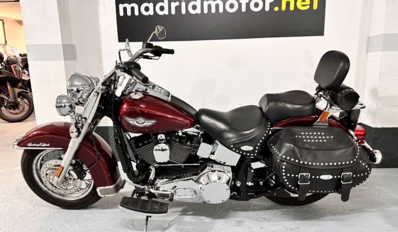 HARLEY-DAVIDSON SOFTAIL CLASSIC