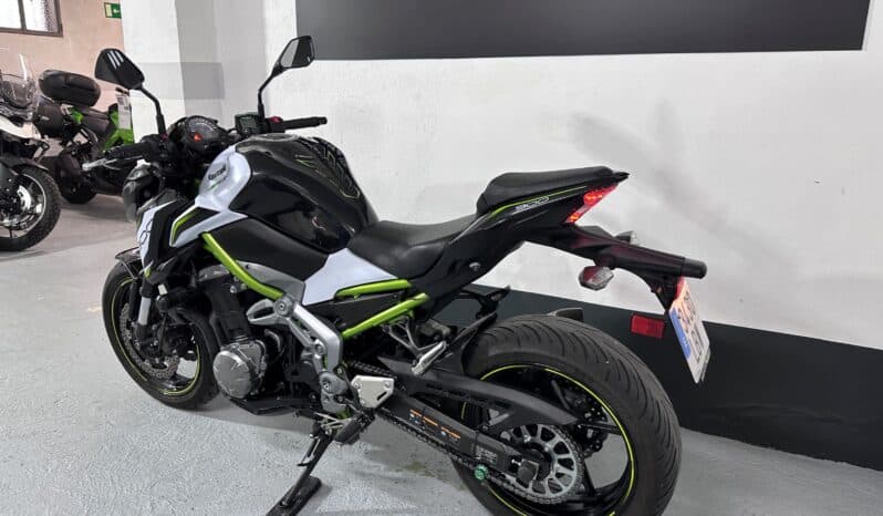 KAWASAKI Z900 A2
