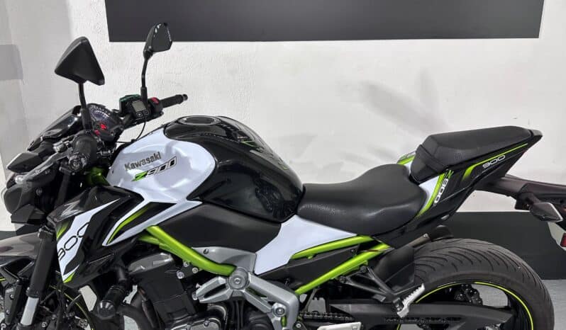 KAWASAKI Z900 A2