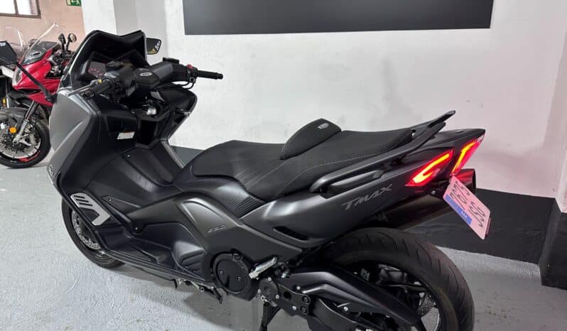 YAMAHA T-MAX 530 ABS