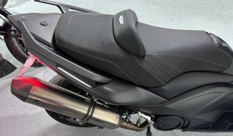 YAMAHA T-MAX 530 ABS