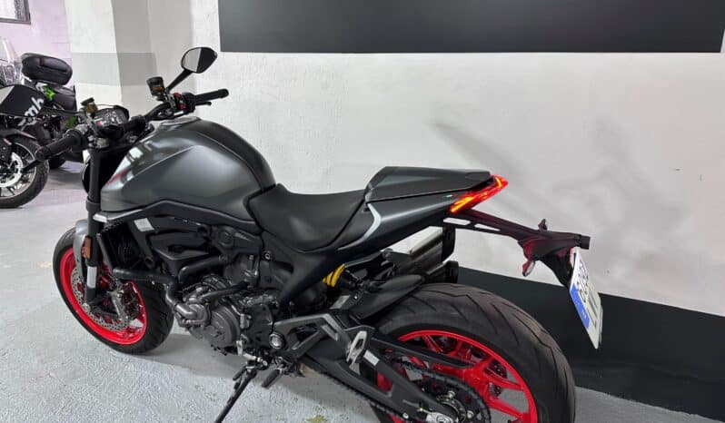 DUCATI MONSTER 937+