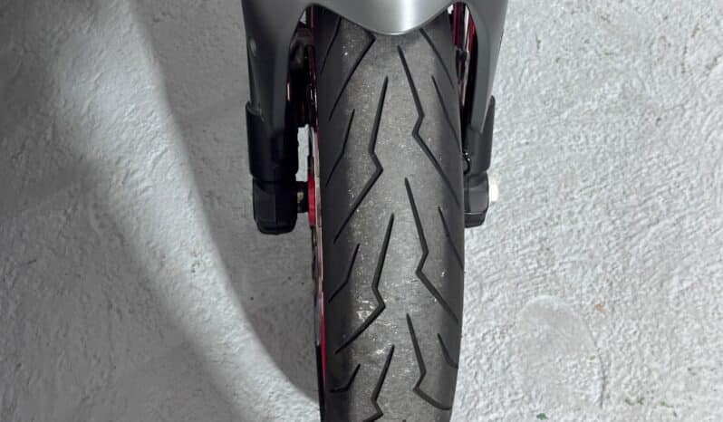 DUCATI MONSTER 937+