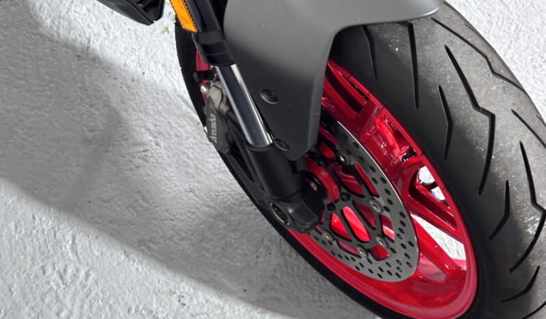 DUCATI MONSTER 937+