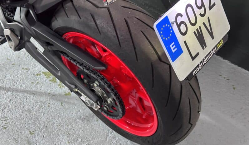 DUCATI MONSTER 937+