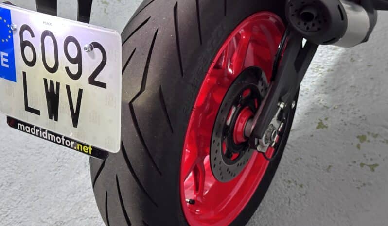 DUCATI MONSTER 937+