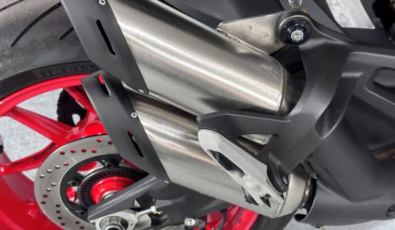 DUCATI MONSTER 937+