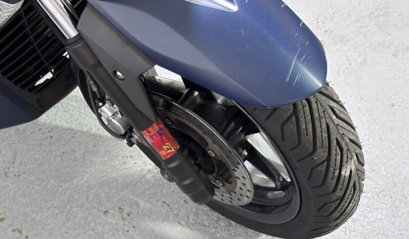 YAMAHA X-MAX 125