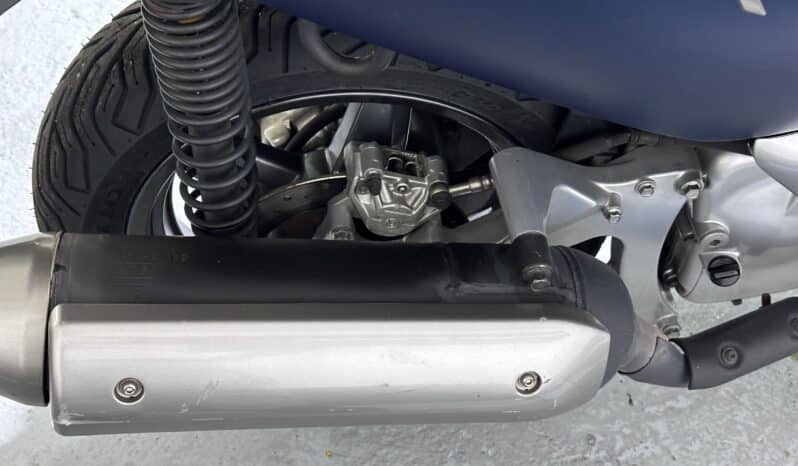 YAMAHA X-MAX 125