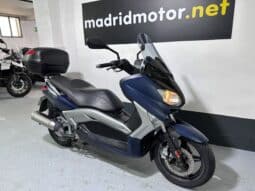 YAMAHA X-MAX 125