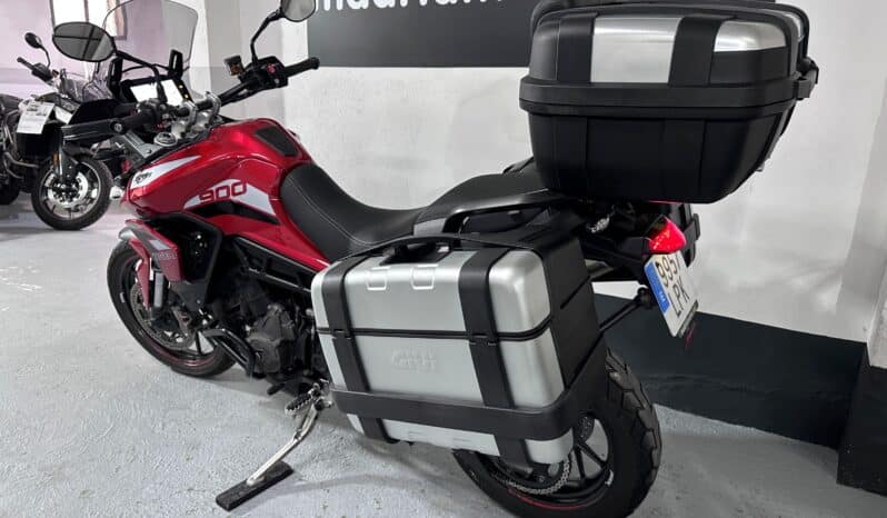 TRIUMPH TIGER 900 GT Pro