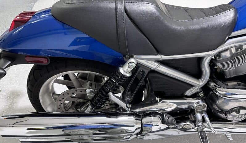 HARLEY DAVIDSON V-ROD