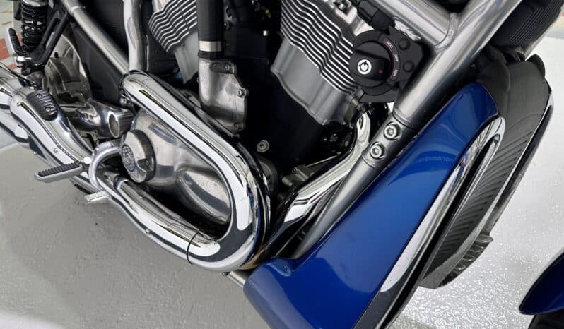 HARLEY DAVIDSON V-ROD