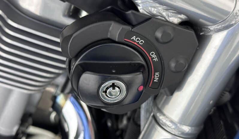 HARLEY DAVIDSON V-ROD