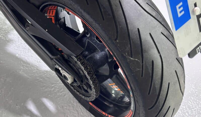 KTM 990 SUPERMOTO