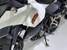 KTM 990 SUPERMOTO