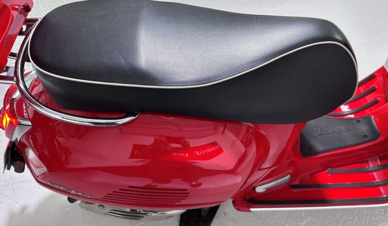 VESPA GTS 300