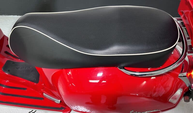 VESPA GTS 300