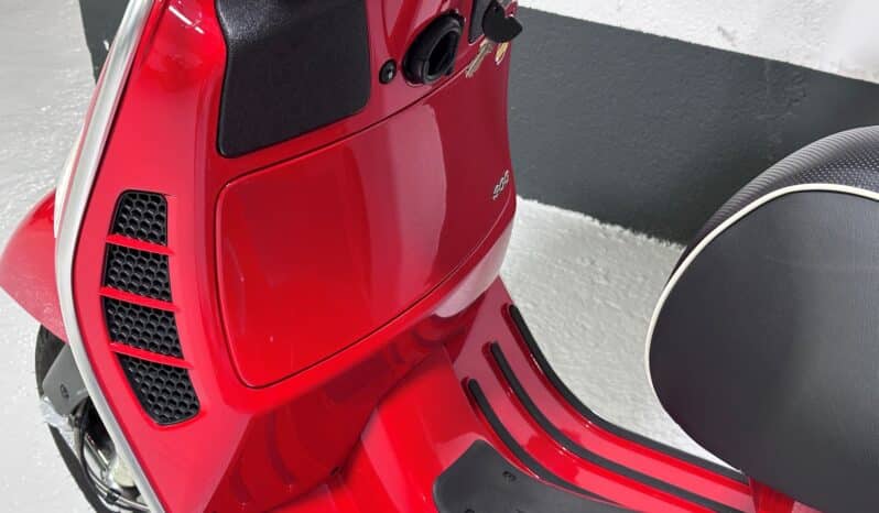 VESPA GTS 300