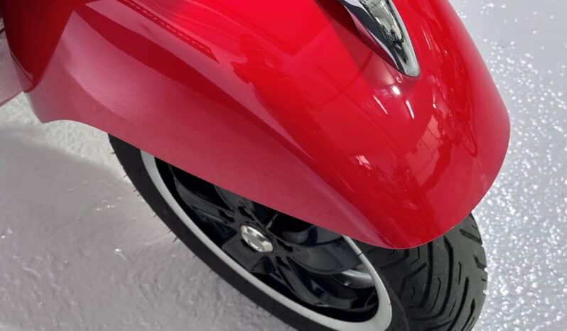VESPA GTS 300