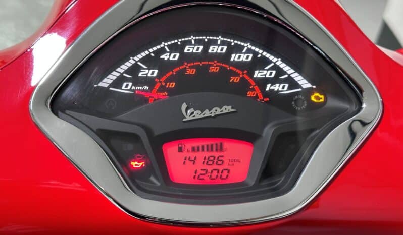 VESPA GTS 300